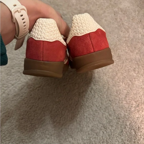 Adidas Red Gazelles - Picture 7 of 7